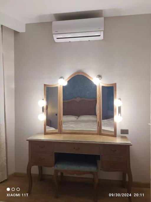 Warm Bubble N Z Heart Of Apartment Cairo