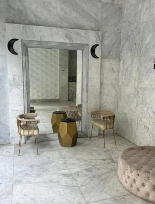 Warm Bubble N Z Heart Of Apartment Cairo